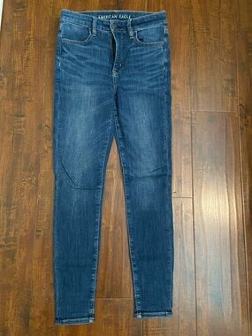 American Eagle Outfitters Dark Wash Women’s Skinny Jeans